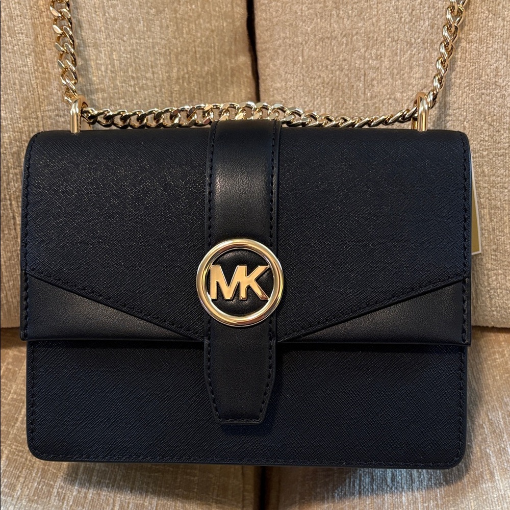 Michael Kors Black Crossbody Bag with Gold Chain - Picture 2 of 16